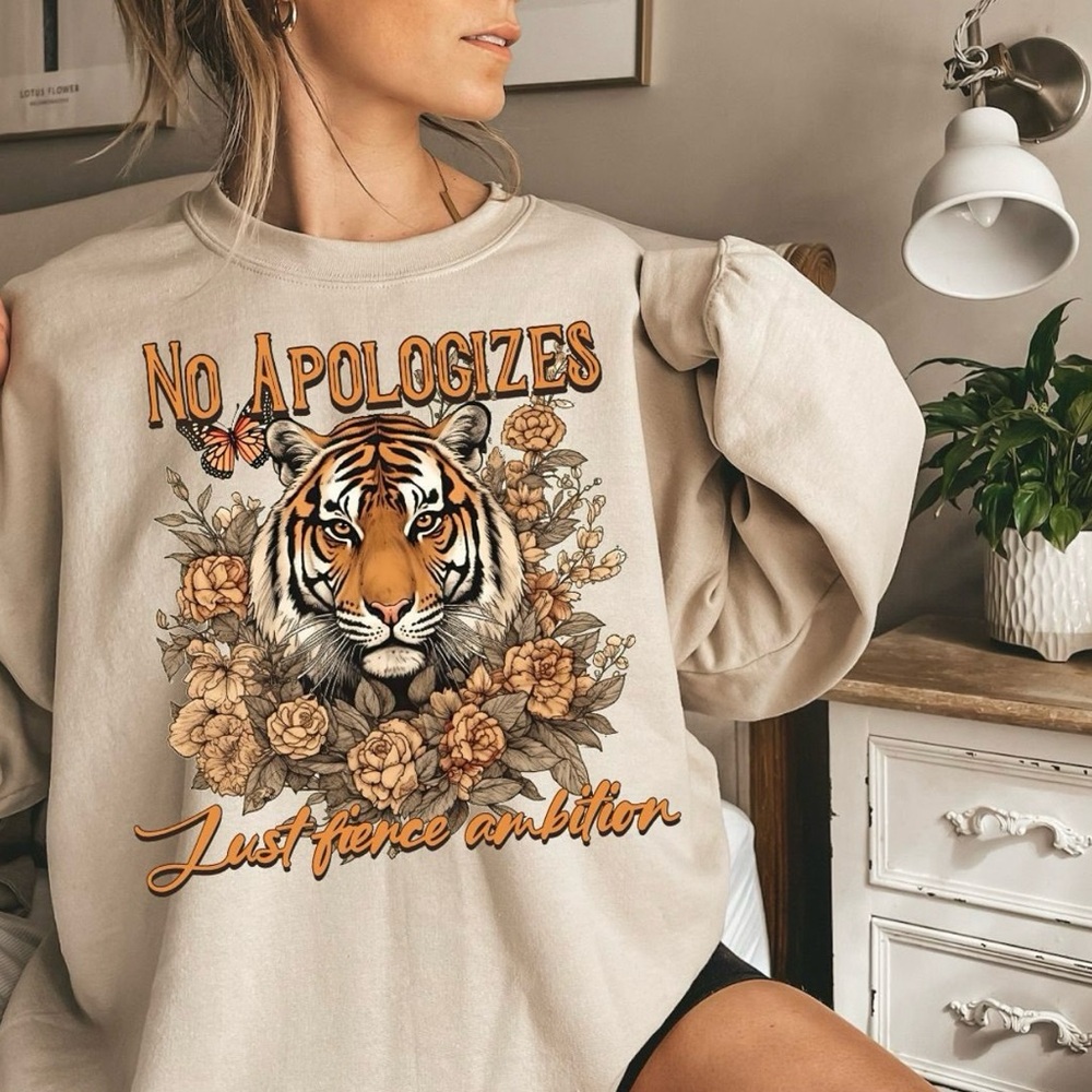 Gildan Tan No Apologies just Fierce Ambition Tiger Graphic Sweatshirt